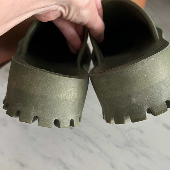 Jeffrey Campbell Olive Platform Lug Clogs - Picture 2 of 6